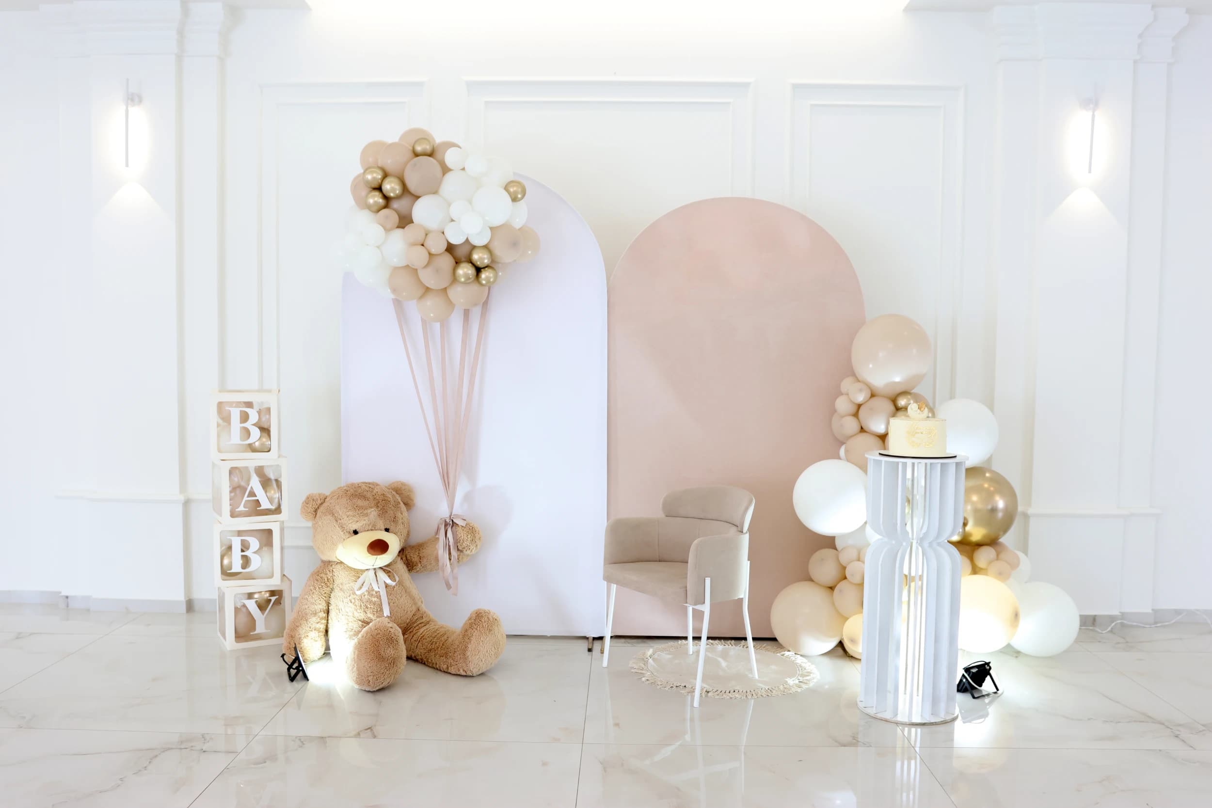 Wholesale Party Supplies, Bulk Balloons, and Event Decoration Stock